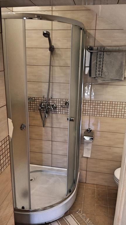 Virag Apartmanhaz Sopron Eksteriør bilde