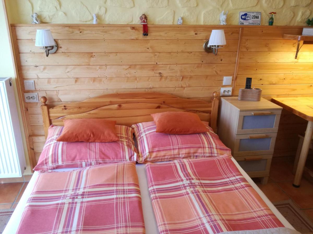 Virag Apartmanhaz Sopron Eksteriør bilde